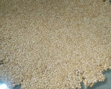 તલ ચીક્કી (Til Chikki Recipe In Gujarati) રેસીપી સ્ટેપ2ફોટો