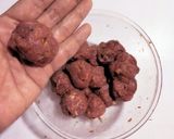 Foto langkah ke 2 dari resep Bola Daging Saus Tiram.