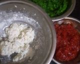 A picture of step 1 of Tiranga bread pakoda.