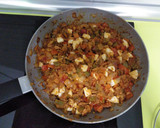 Foto del paso 4 de la receta: Empanada de atún