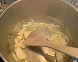 Foto del paso 1 de la receta: Guiso de patata con salchicha blanca