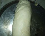 A picture of step 5 of Pizza roll.