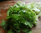 Foto del paso 2 de la receta: Tortilla de lechuga