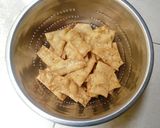 A picture of step 4 of Spice Crackers 1.