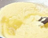 मुग डाळ हलवा (moong dal halwa recipe in marathi) रेसिपी स्टेप 2 फोटो 