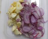 Foto langkah ke 2 dari resep Sayur asem bening.