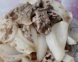Hình bước làm 2 của món Bò xào hành tây