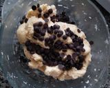Foto langkah ke 4 dari resep Choco chip cookies.