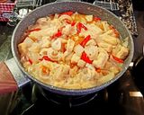 Foto langkah ke 5 dari resep Sambal Goreng Krecek Sapi Kuah Fiber Cremer.