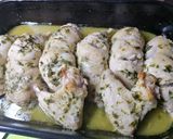 Gremolátás fűszervajas csirke, színes körettel és salátával recept fázis 3 fotója
