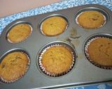 Foto langkah ke 10 dari resep Pumpkin Cupcake / Cupcake Labu Kuning.