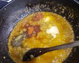 A picture of step 4 of Chicken Kosha Masalah.