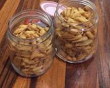 Foto langkah ke 4 dari resep Kue Bawang Gunting.