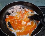Foto langkah ke 5 dari resep Spaghetti Goreng Jawa Pedas.