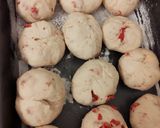 Foto del paso 3 de la receta: Bollitos de salame y queso