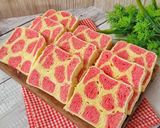 Foto langkah ke 7 dari resep Roti Tawar Kukus Merah Putih🇲🇨.