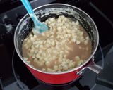 A picture of step 2 of Baileys Nutty Fudge.