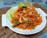 รูปขั้นตอนการทำที่ 6 ของ ส้มตำแครอทกุ้งเสียบ (แบบคลุกเส้น)