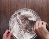 A picture of step 6 of Cookies 'N' Cream Ice Cream.