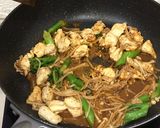 รูปขั้นตอนการทำที่ 6 ของ ไก่ผัดหม่าล่า&ไข่ดาวน้ำ
