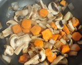 Foto del paso 3 de la receta: Pollo con soja y verduras sin gluten