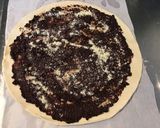 Une image de l'étape 3 de Feuilletés apéritif « escargots » à la tapenade noire, origan et parmesan.