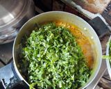 A picture of step 1 of Jellof rice.