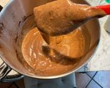 Foto del passaggio 2 della ricetta Torta mousse con cioccolato, panna e fragole