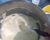 Foto langkah ke 3 dari resep Marble Cake / Bolu Marmer.