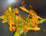 Foto langkah ke 3 dari resep Sayur Sambiki Santan Ikan Teri.