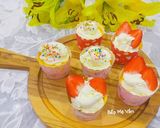 Hình bước làm 6 của món Bánh bông lan cupcake kem tươi