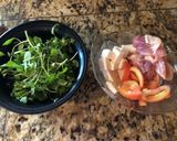 A picture of step 1 of Japanese Watercress Soup.