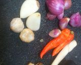 Foto langkah ke 1 dari resep Brongkos Tahu Telur.