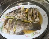 Gambar langkah 1 resipi Siakap Kukus Taucu.