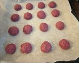 A picture of step 9 of Beetroot and pistachio cookies.