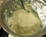 A picture of step 1 of Kesar ice cream sandesh.
