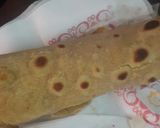 A picture of step 5 of Egg ROll.