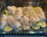 Foto del paso 3 de la receta: Merluza al horno con salsa de cilantro