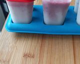 Une image de l'étape 3 de Esquimaux aux fruits rouges et lait de coco.