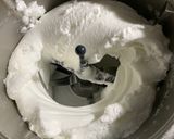 Foto del paso 2 de la receta Montar claras en Thermomix
