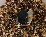 Foto del paso 3 de la receta: BOMBONES de Boniato zanahoria, dátiles, chocolate y frutos secos (sin azúcar agregada y nutritivos)