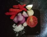 Foto langkah ke 1 dari resep Nasi goreng ayam panggang.