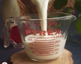 A picture of step 2 of Korean Jelly Milk.
