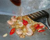 Gambar langkah 3 resipi King Oyster Mushroom Kacang Buncis.