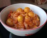 Foto langkah ke 5 dari resep Opor ayam kampung Sambal goreng uritan ketupat.
