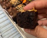 Foto langkah ke 5 dari resep Shiny Crust Fudgy Brownies.