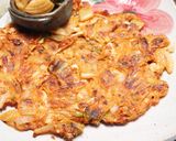 Foto langkah ke 6 dari resep Kimchi jeon. Rahasia pancake kimchinya Korea.