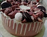 Pas rețetă Tort cu ciocolată albă și oreo, ciocolată neagră cu rom 7 fotografie