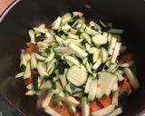 Une image de l'étape 7 de Soupe de légumes au bouillon de crevettes black tiger.