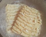Foto langkah ke 1 dari resep Lumpia Mie.